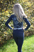 Load image into Gallery viewer, Vengoh Snowdrop Breeches Navy