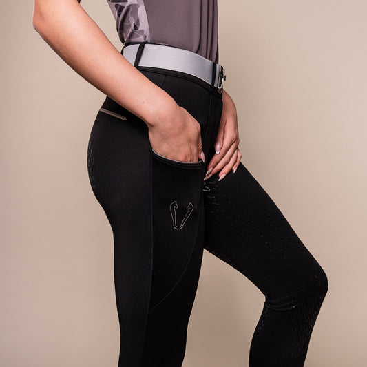 Vengoh Camellia Breeches Black