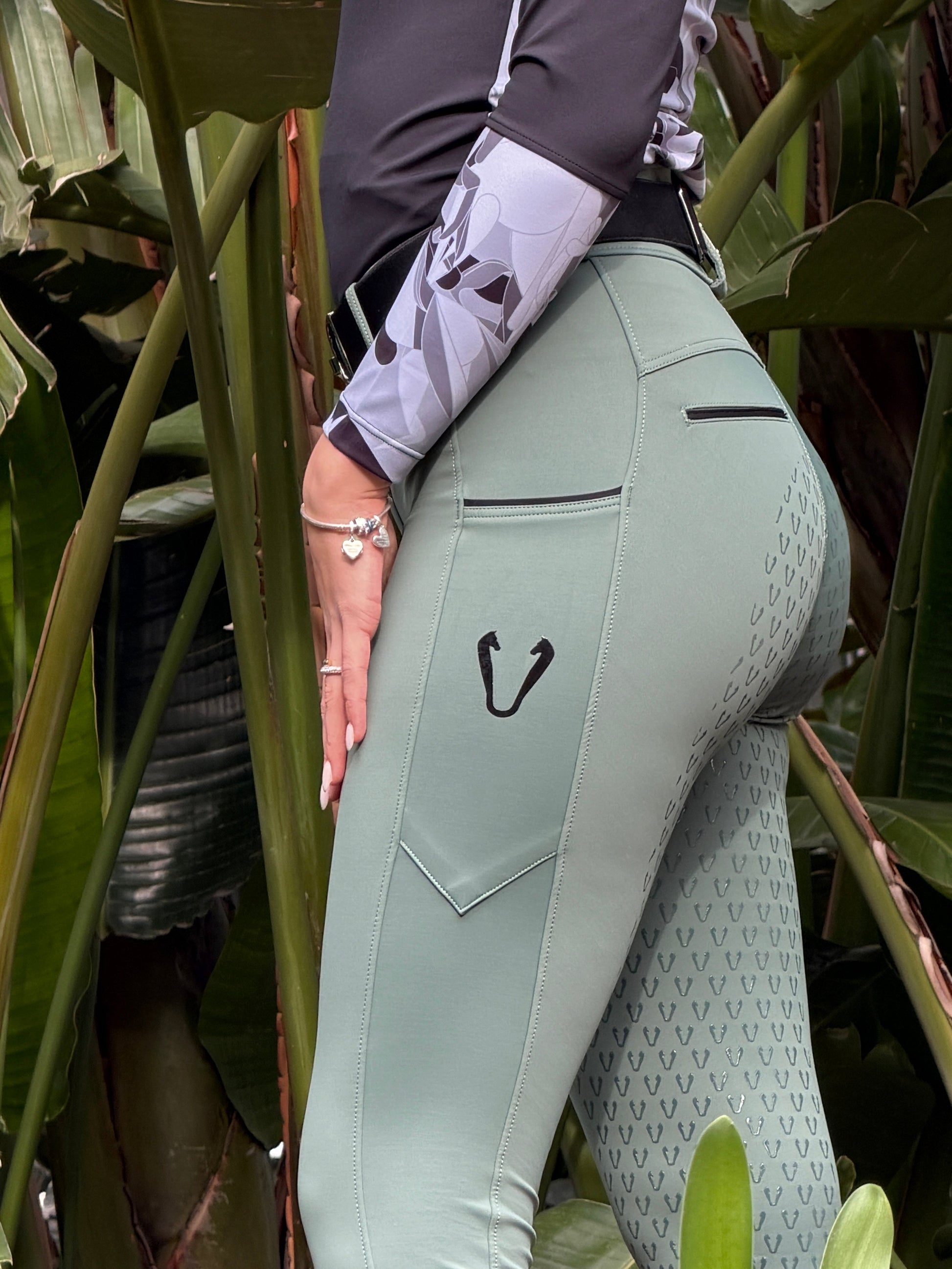 Détails premium du pantalon chaud Vengoh coloris Royal Green - Isolation hivernale et style